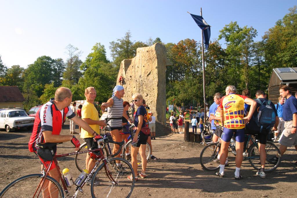 Ústí nad Orlicí Turisticka Ubytovna Cakle מראה חיצוני תמונה